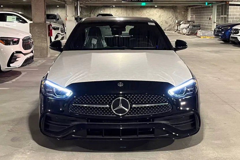 2025 Mercedes Benz C 300 4MATIC photo 1