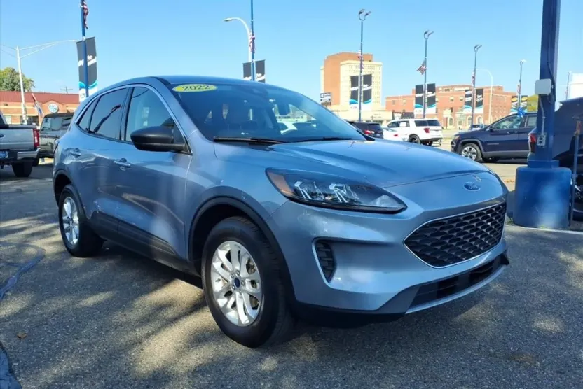 2022 Ford Escape SE photo 1