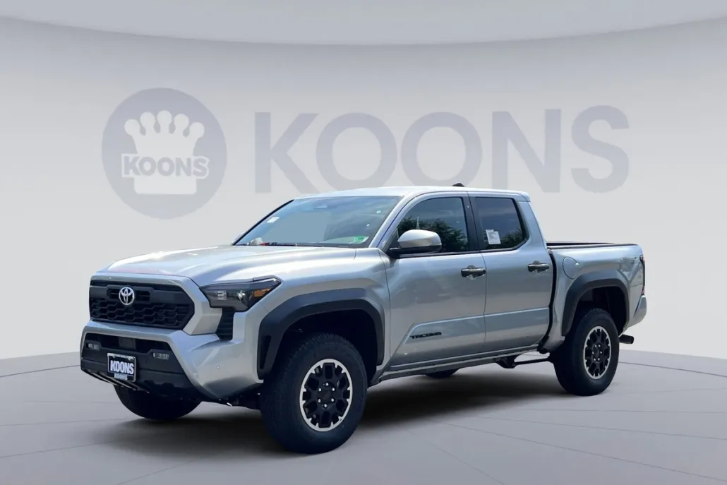 2025 Toyota Tacoma TRD Off-Road photo 1