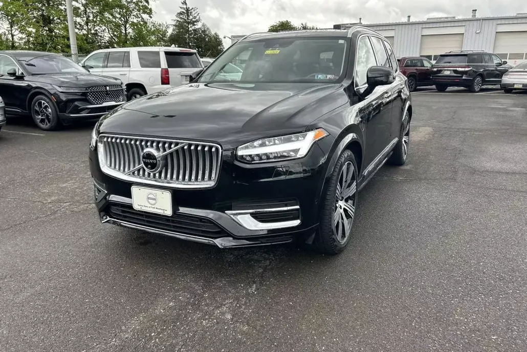 2022 Volvo XC90 Recharge T8 AWD Inscription photo 1