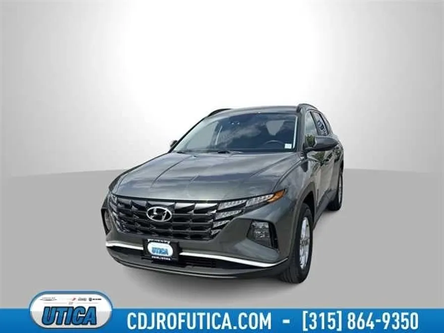 2022 Hyundai Tucson SEL photo 1