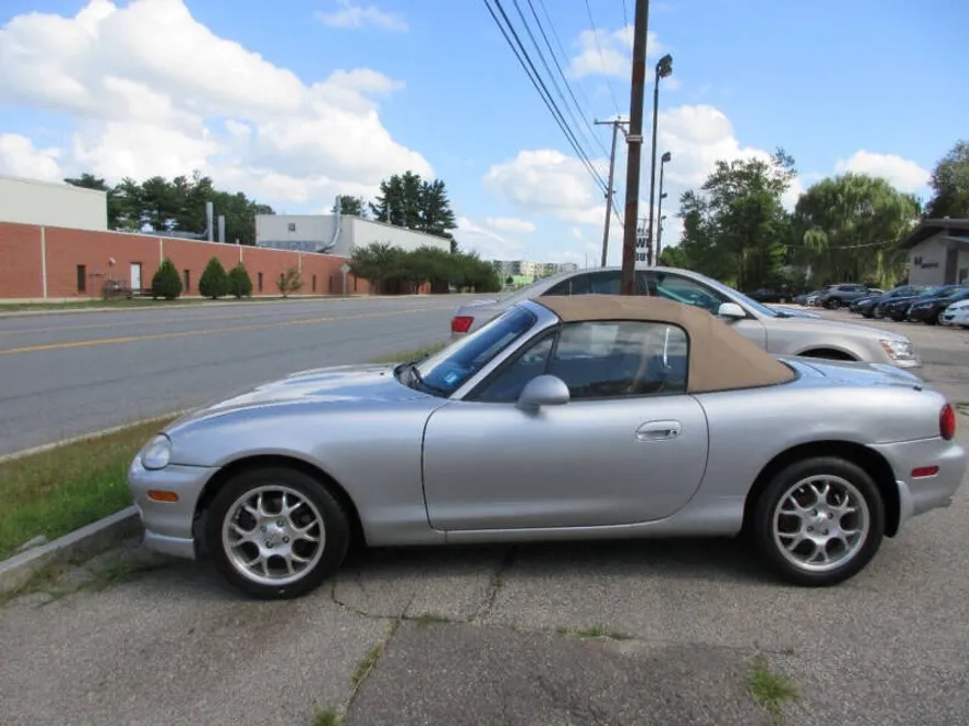 1999 Mazda MX-5 Miata Miata photo 1