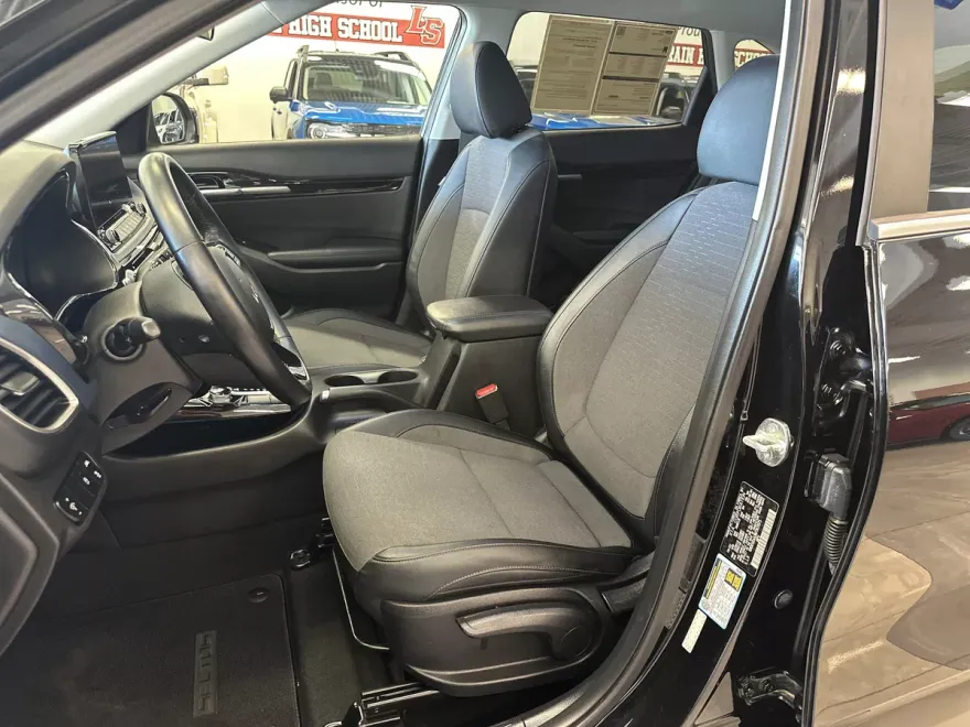 2022 Kia Seltos S photo 1