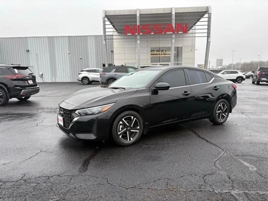 2024 Nissan Sentra SV photo 1