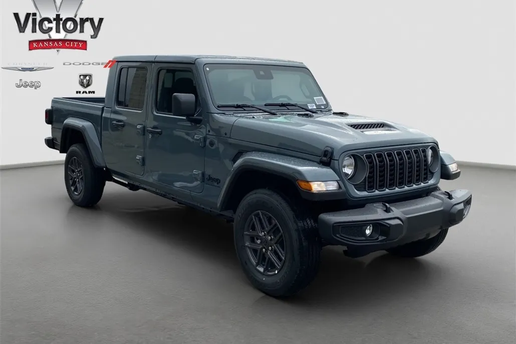 2025 Jeep Gladiator Sport S photo 1