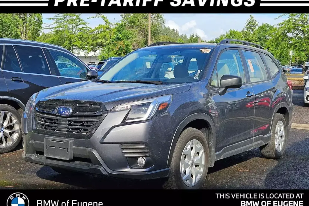 2022 Subaru Forester Base photo 1