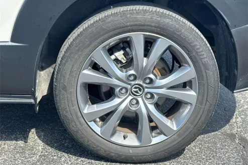 2024 Mazda CX-30 2.5 S Premium photo 3
