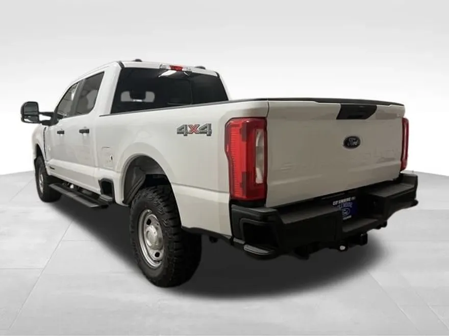 2025 Ford F-250 photo 1