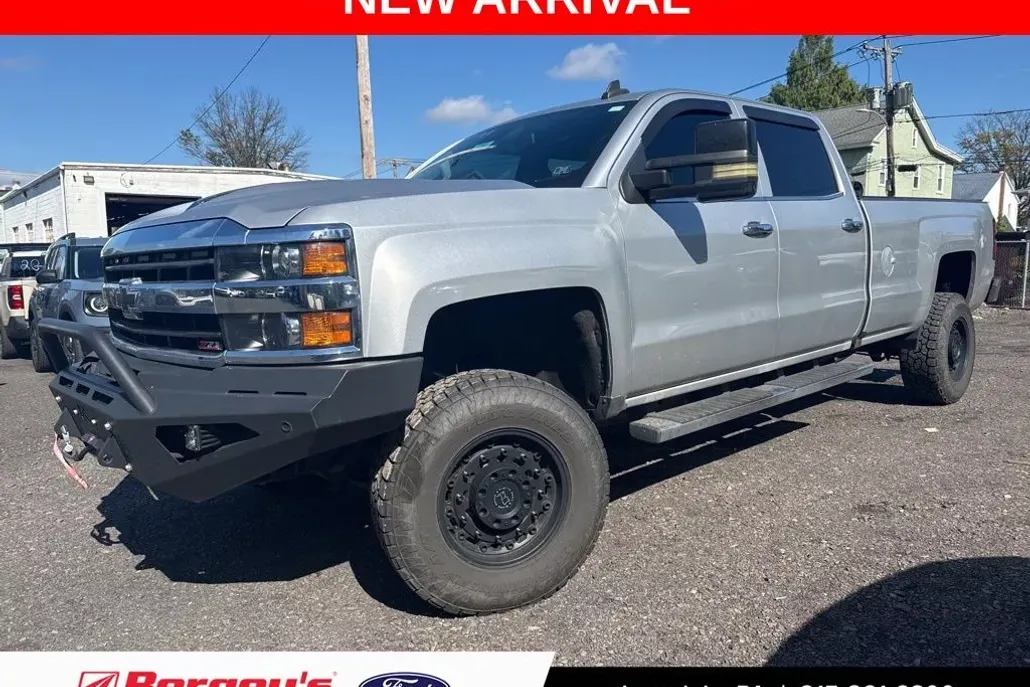 2019 Chevrolet Silverado 2500HD LTZ photo 1