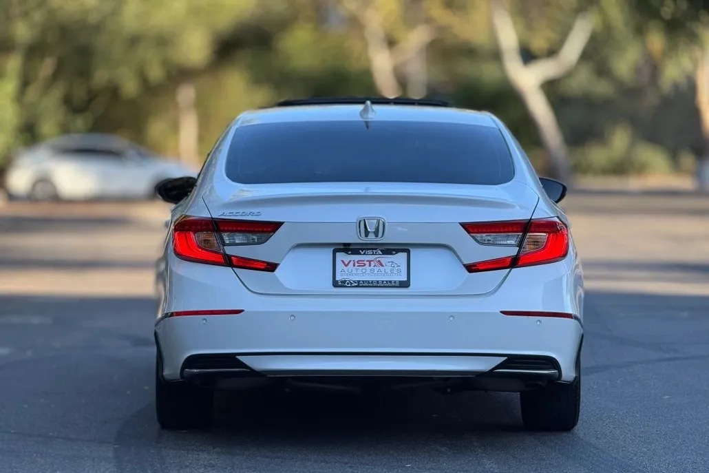 2022 Honda Accord EX-L photo 1