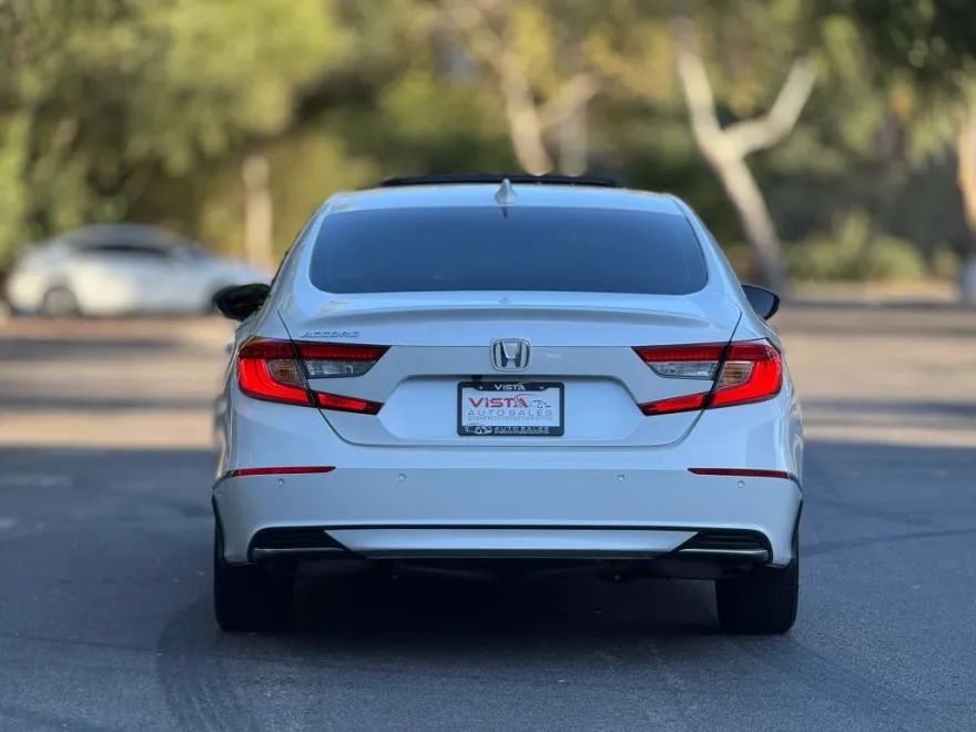 2022 Honda Accord EX-L photo 1