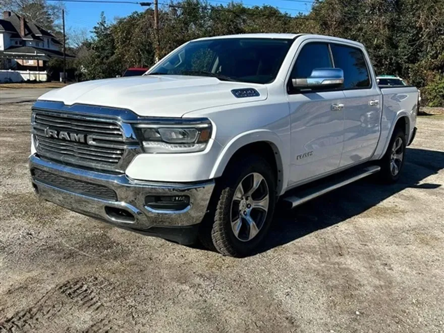 2022 Ram 1500 Laramie photo 1