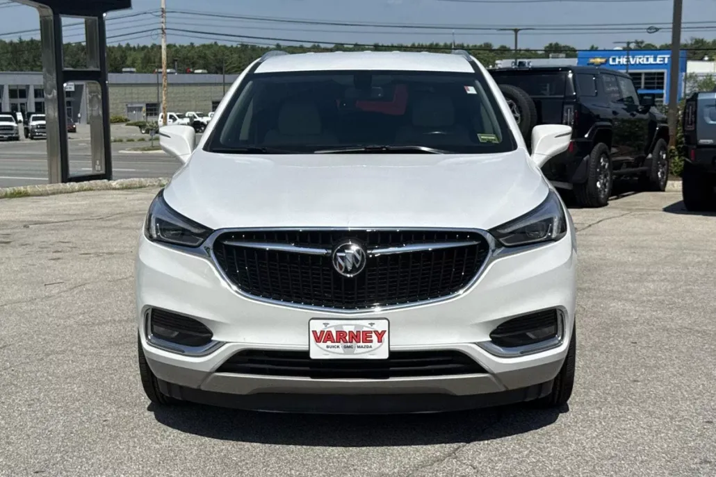 2020 Buick Enclave Essence photo 1
