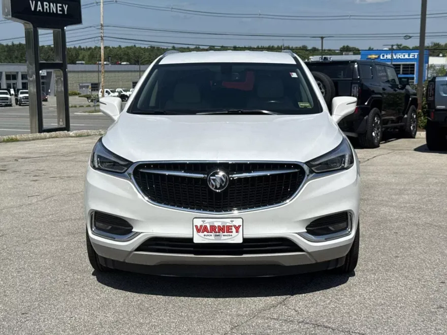 2020 Buick Enclave Essence photo 1