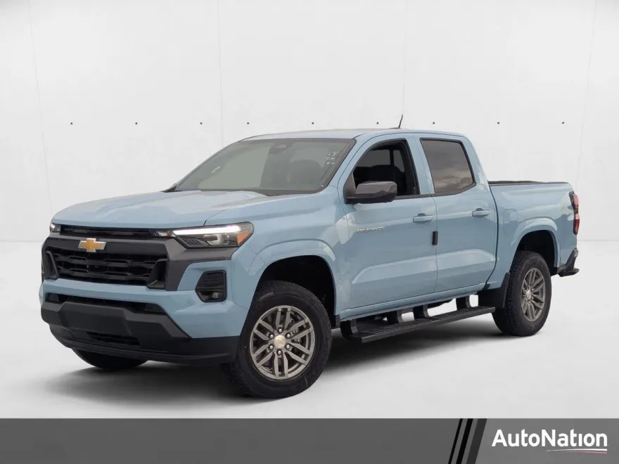 2025 Chevrolet Colorado Work Truck LT photo 1