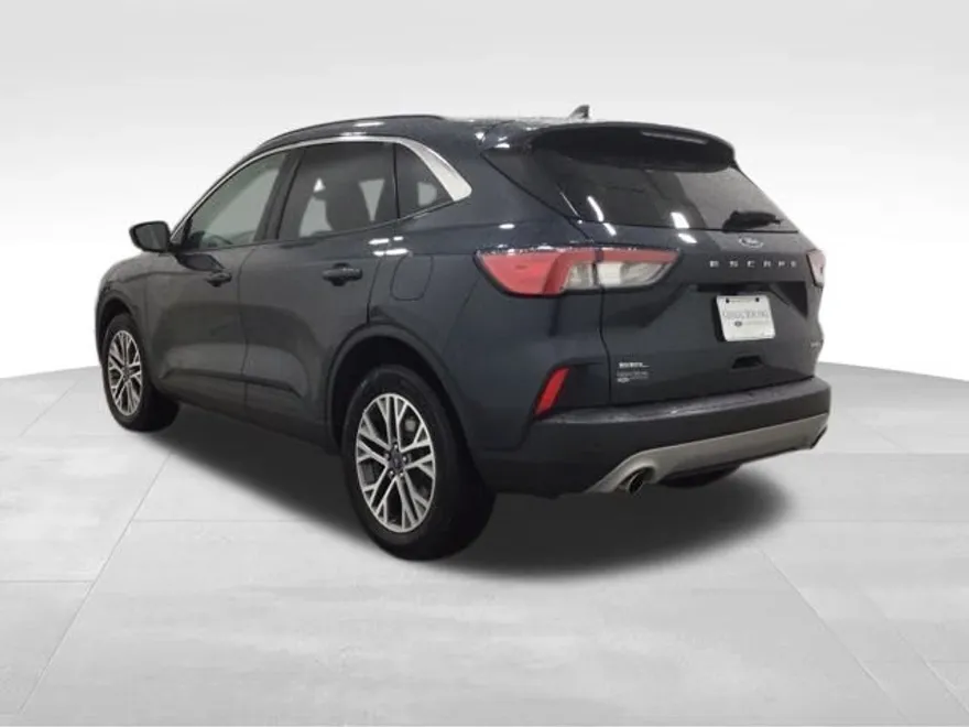 2022 Ford Escape SEL photo 1
