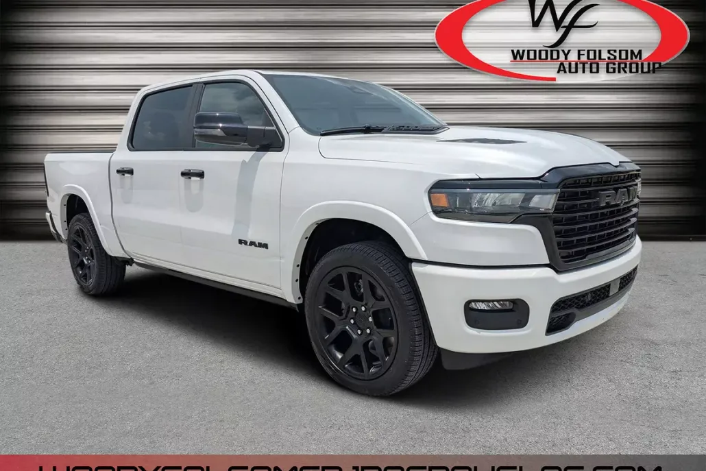 2025 Ram 1500 Laramie photo 1