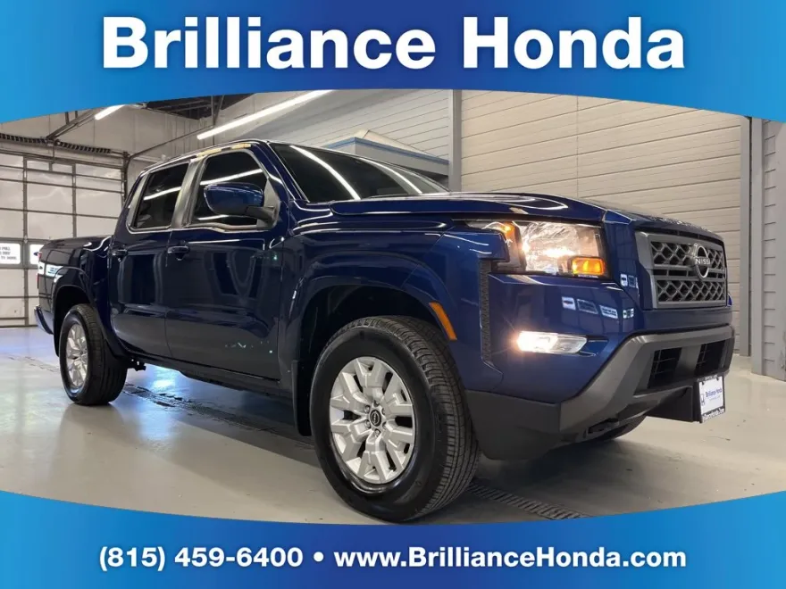 2023 Nissan Frontier Crew Cab photo 1