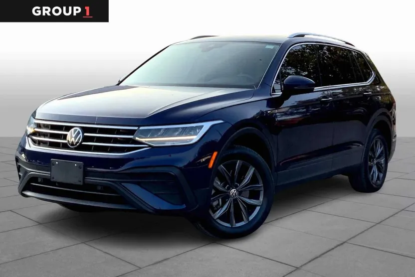 2022 Volkswagen Tiguan SE photo 1