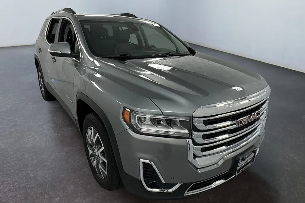 2023 Gmc Acadia SLT photo 1