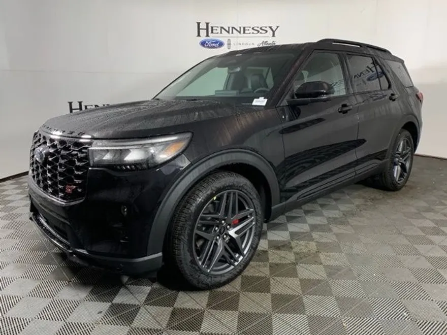 2025 Ford Explorer ST photo 1