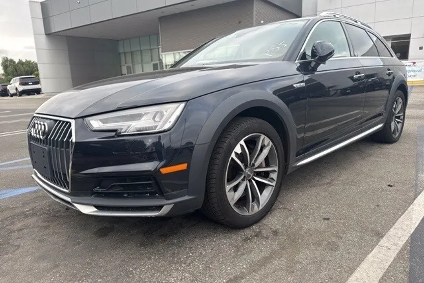 2017 Audi A4 Allroad 2.0T Premium Plus photo 1