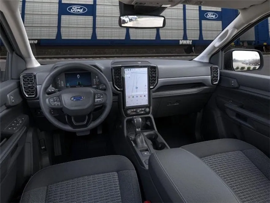 2025 Ford Ranger XLT photo 1