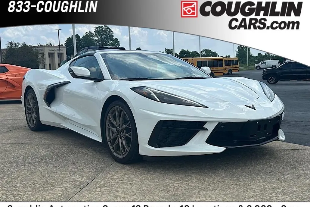 2024 Chevrolet Corvette Stingray 3LT photo 1