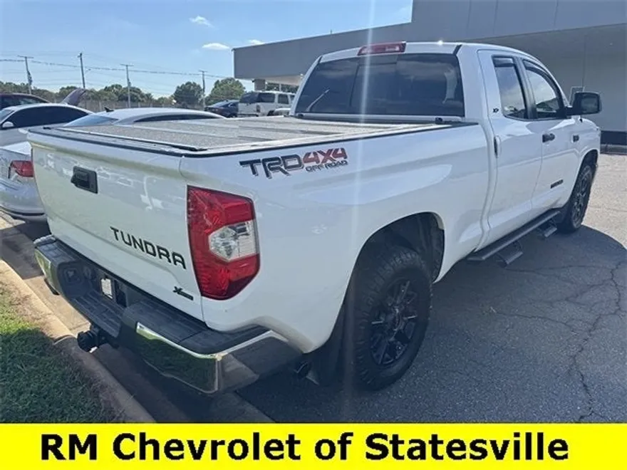 2019 Toyota Tundra SR5 Grade photo 1
