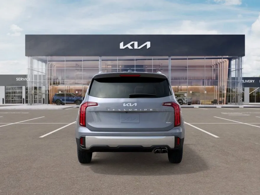 2025 Kia Telluride S photo 1