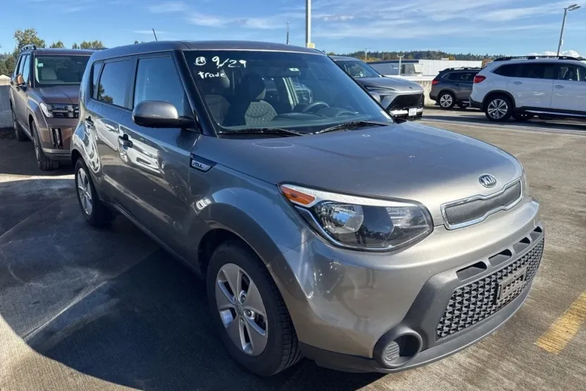 2015 Kia Soul Base photo 1