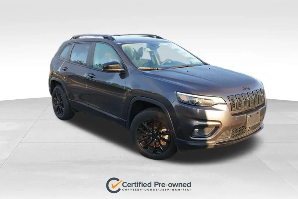 2023 Jeep Cherokee Altitude photo 1