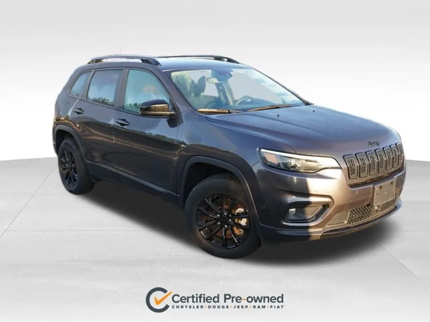 2023 Jeep Cherokee Altitude photo 1