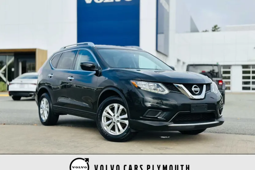 2016 Nissan Rogue SV photo 1