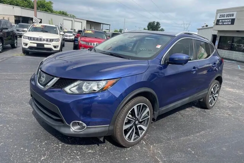 2019 Nissan Rogue Sport S photo 1