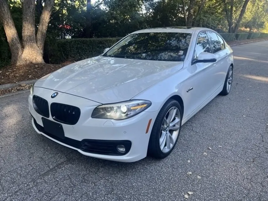 2016 Bmw 535i 5-Series photo 1