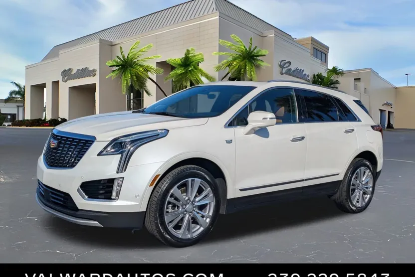 2024 Cadillac XT5 Premium Luxury photo 1