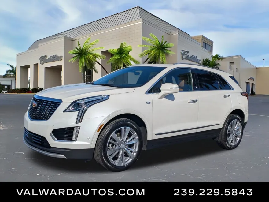 2024 Cadillac XT5 Premium Luxury photo 1