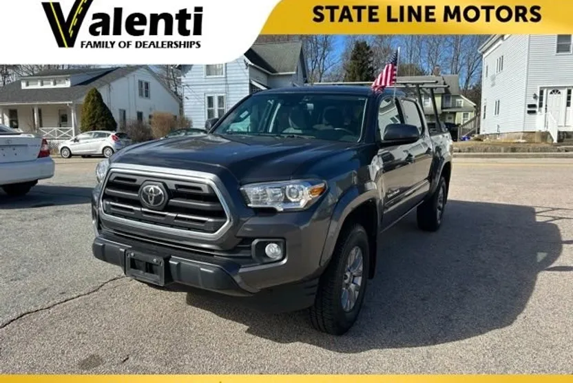 2018 Toyota Tacoma SR photo 1