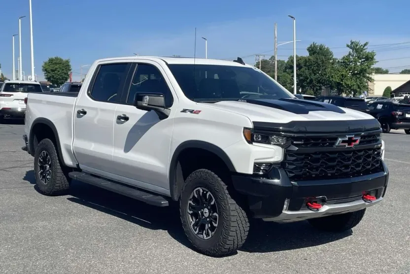 2023 Chevrolet Silverado 1500 ZR2 photo 1