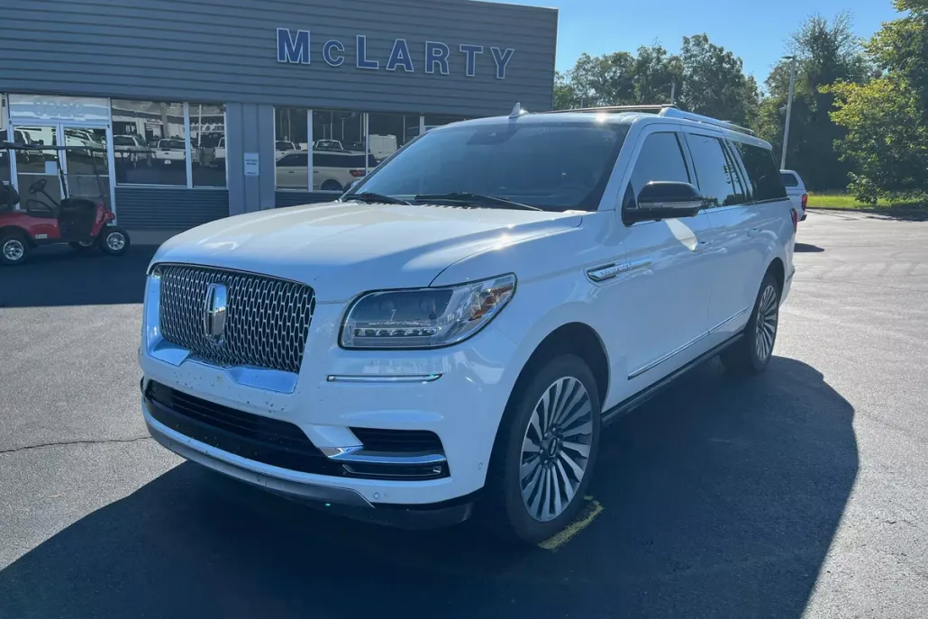 2021 Lincoln Navigator L Reserve photo 1