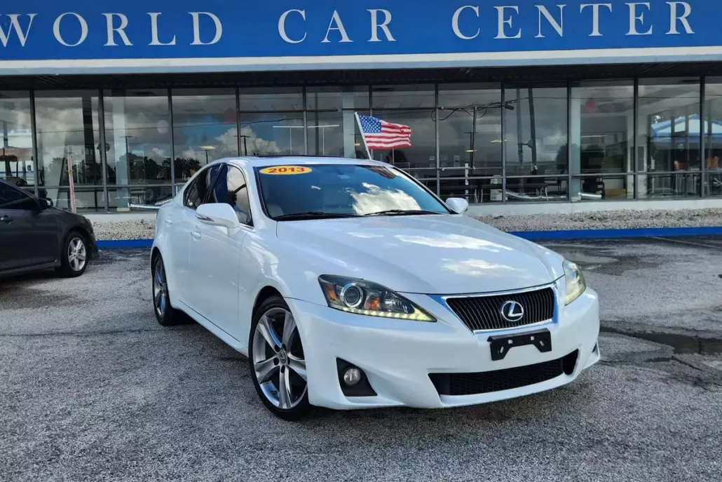 2013 Lexus IS 250 photo 1