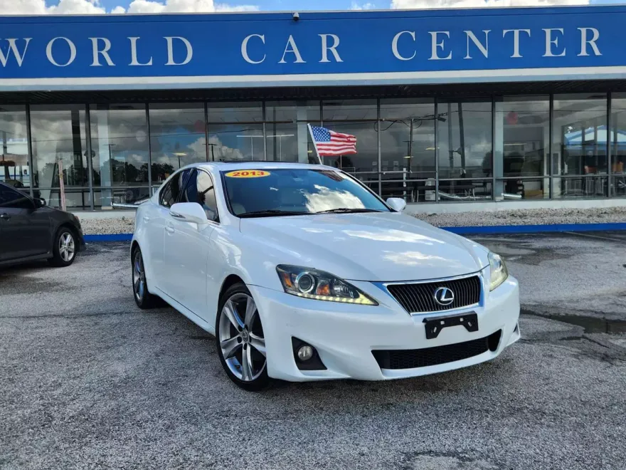 2013 Lexus IS 250 photo 1