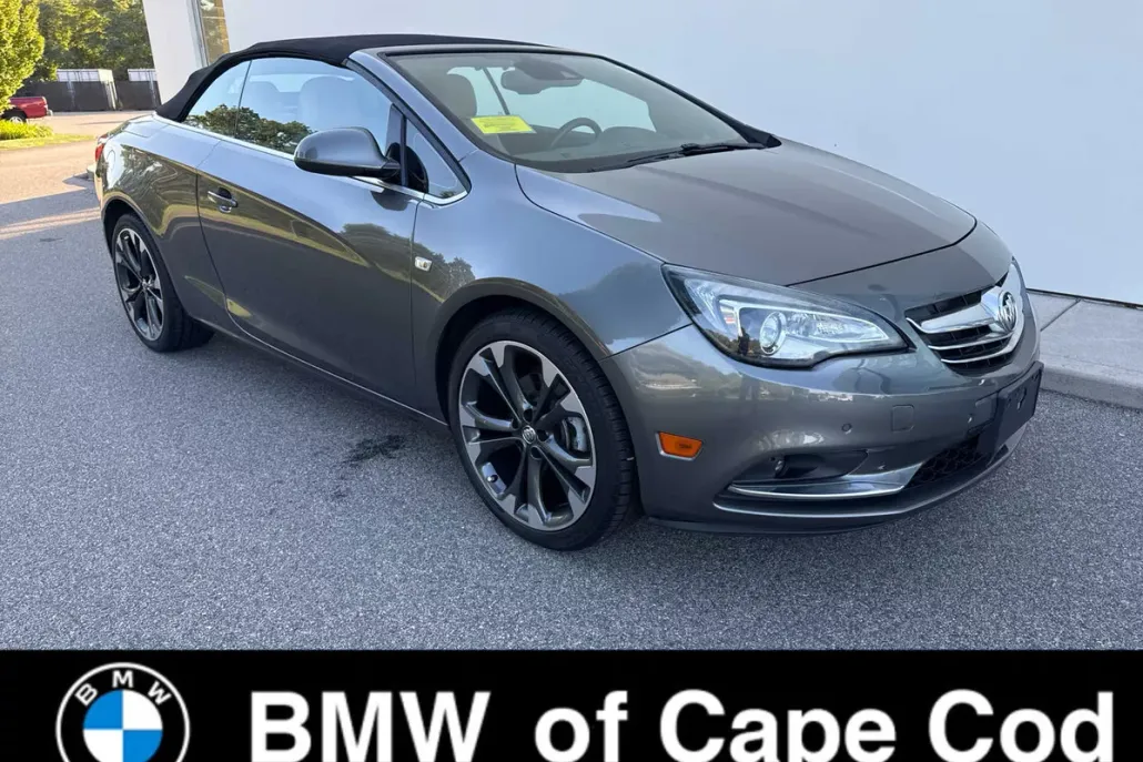 2018 Buick Cascada Premium photo 1