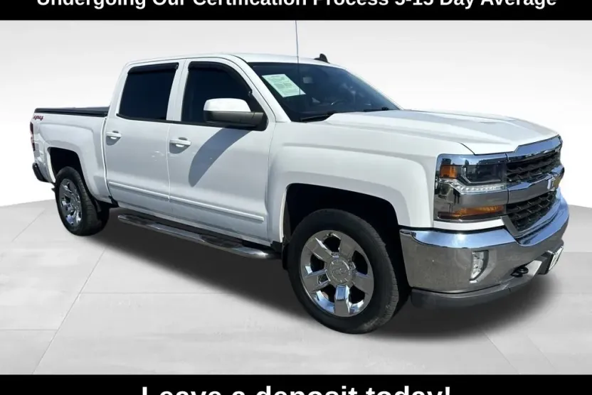 2018 Chevrolet Silverado 1500 LT photo 1