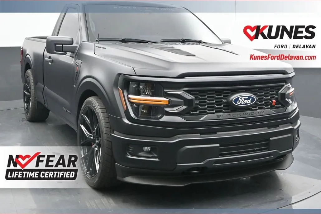 2025 Ford F-150 XL photo 1