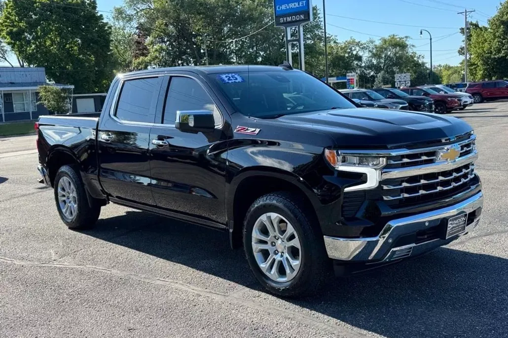 2025 Chevrolet Silverado 1500 LTZ photo 1
