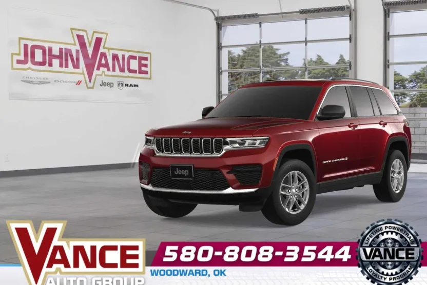 2025 Jeep Grand Cherokee Laredo photo 1