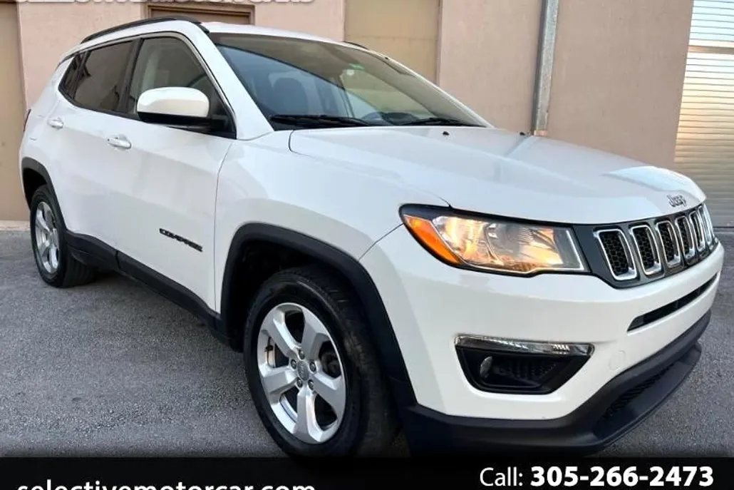 2018 Jeep Compass Latitude photo 1