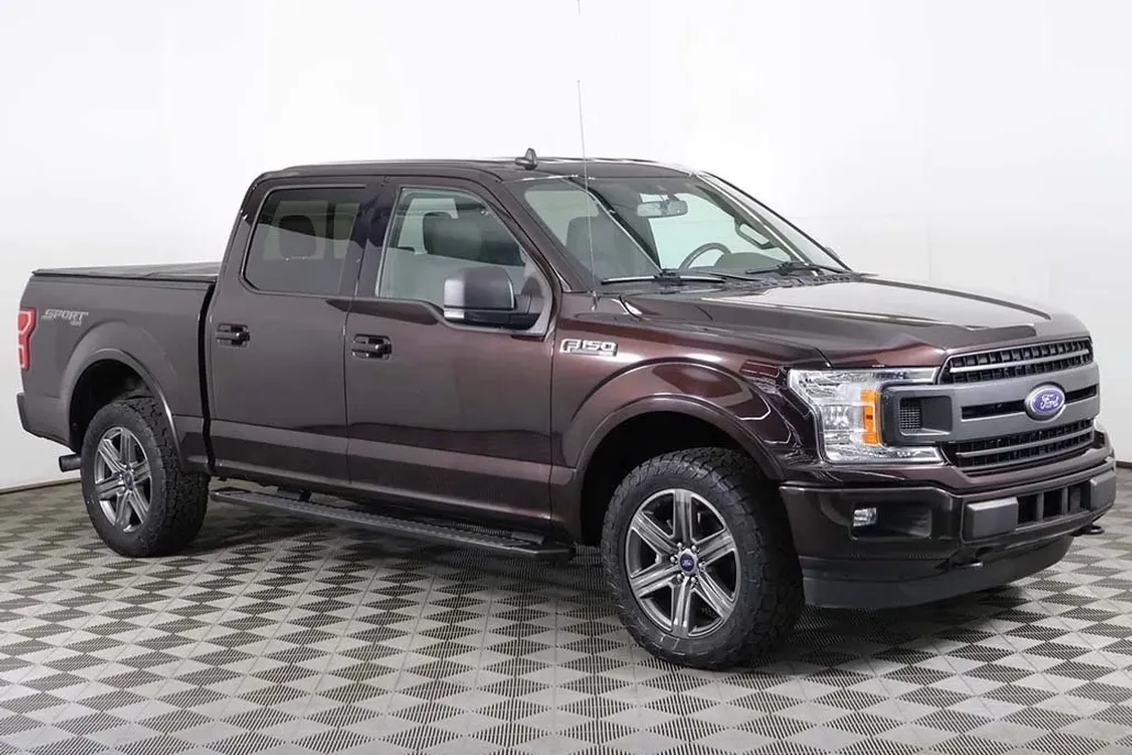 2020 Ford F-150 XLT photo 1